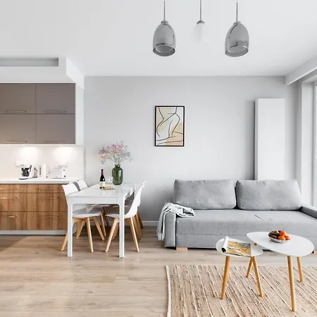 Bemowo P&o Apartment *